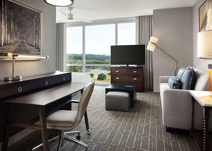Homewood Suites By Hilton Teaneck Glenpointe